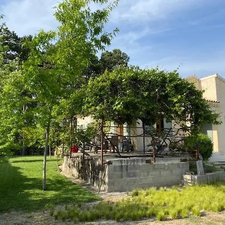 Maison A Avec 2000m2 De Terrain Arbore