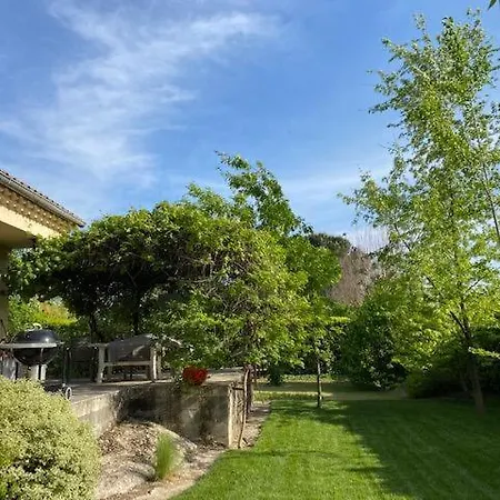 Maison A Avec 2000m2 De Terrain Arbore *